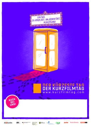 Strange Days - Kurz + Seltsam